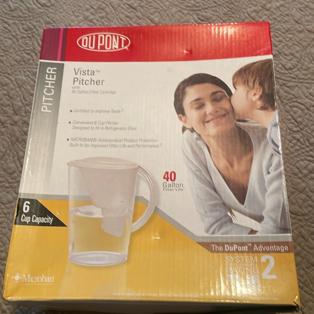 DuPont Vista Pitcher